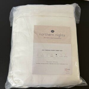 NWT Northern Light King Size 300 Thread Count Sheet Set!!